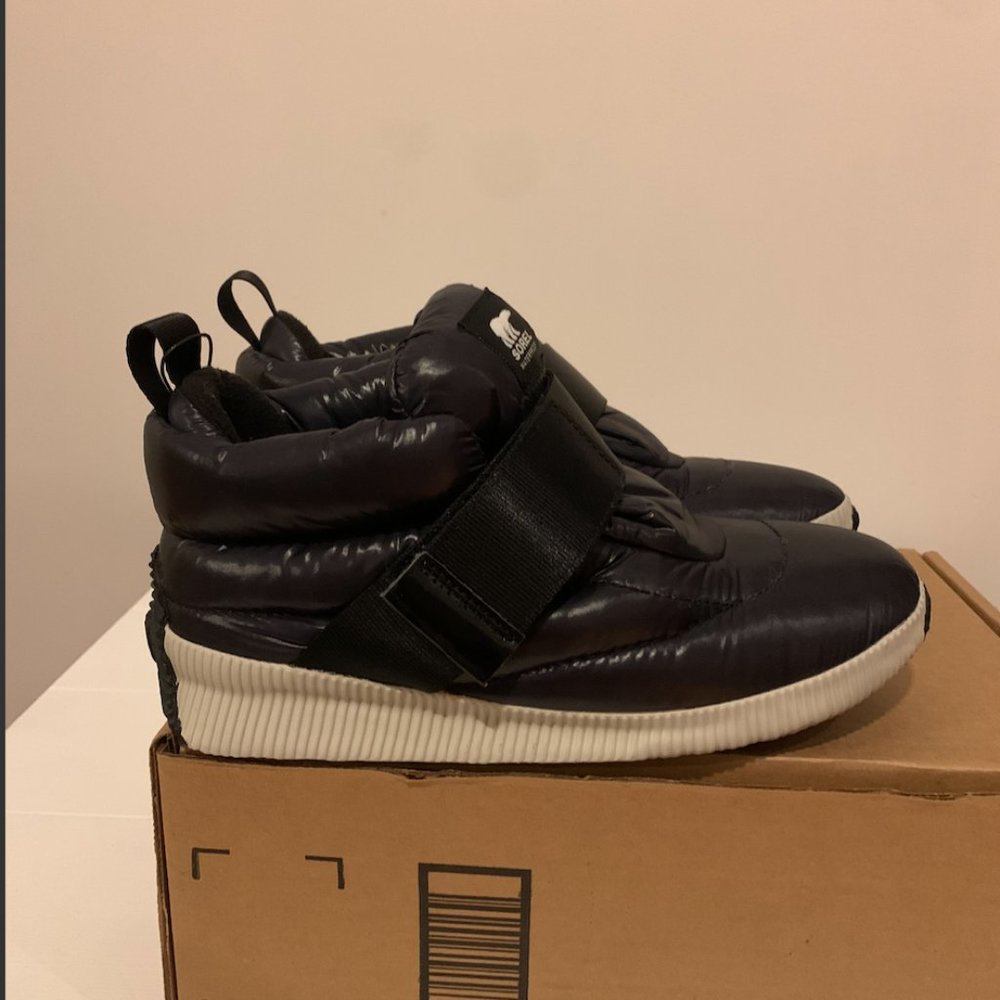 Sorel Out N About Puffy Boots